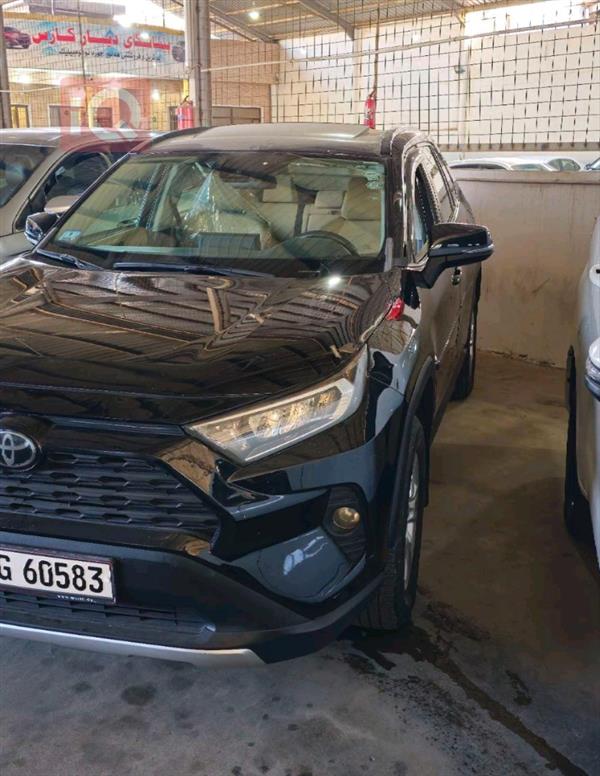 Toyota for sale in Iraq